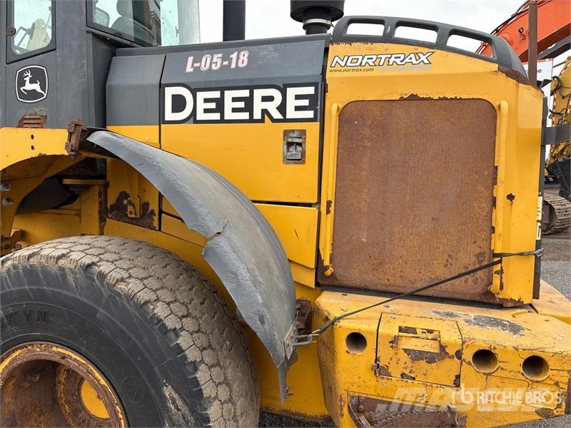 John Deere 624K Kolesni nakladalci