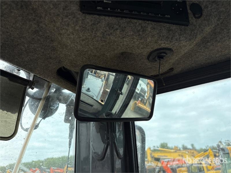 John Deere 624K Kolesni nakladalci