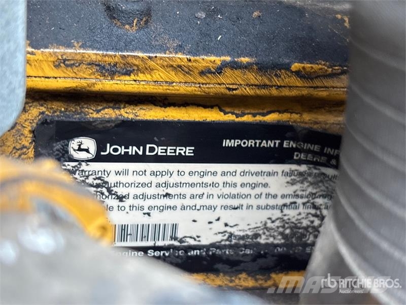John Deere 624K Kolesni nakladalci