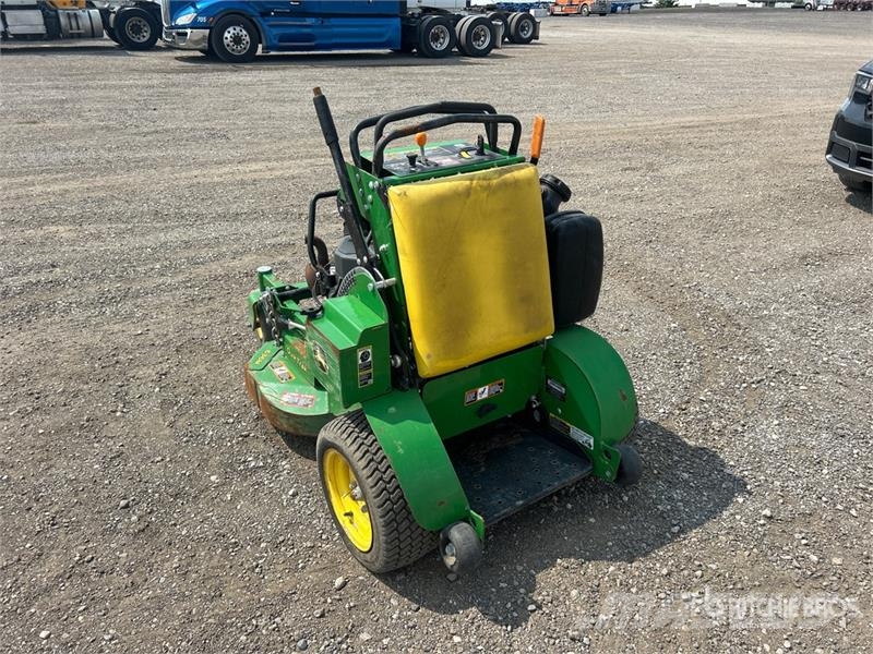 John Deere 636M QT Stand-On Lawn Mower Riding mowers