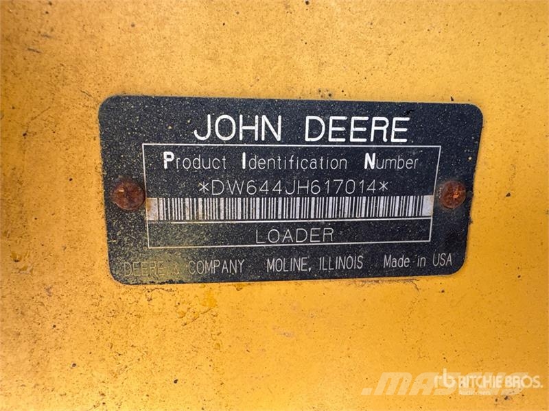 John Deere 644J Iekrāvēji uz riteņiem