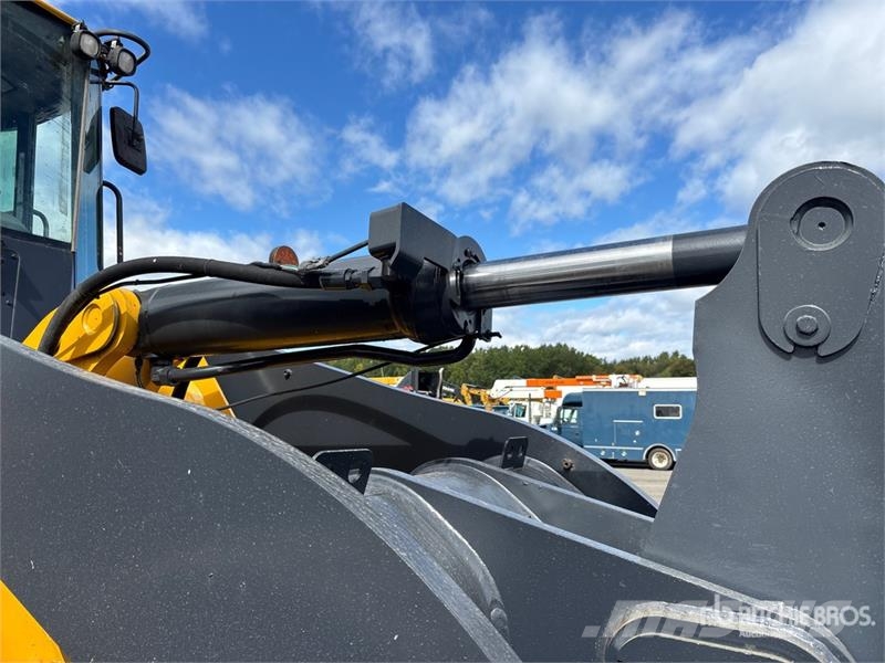 John Deere 644J 轮式装载机
