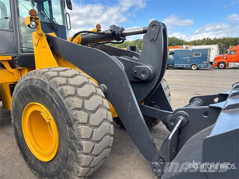 John Deere 644J 轮式装载机