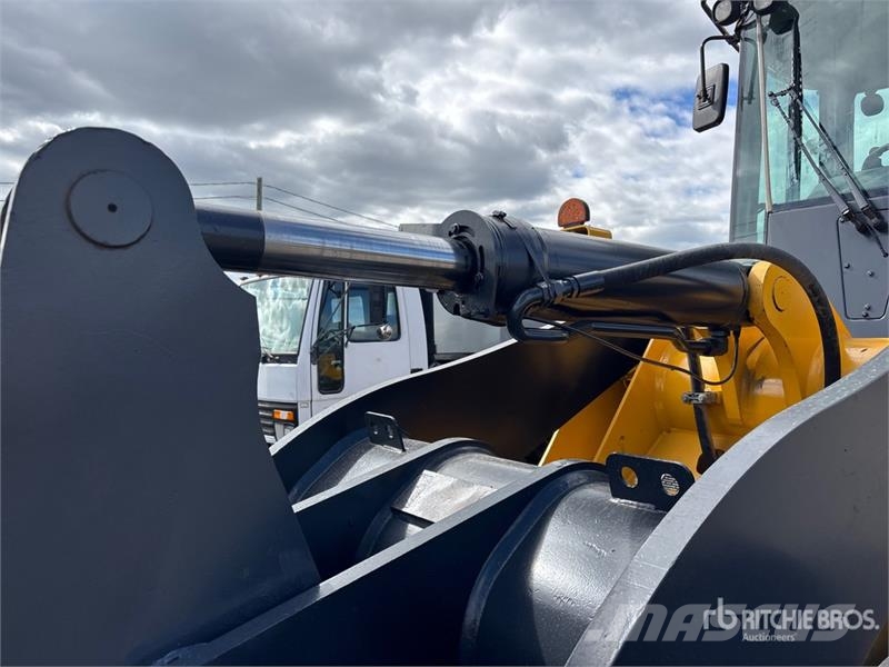 John Deere 644J 轮式装载机