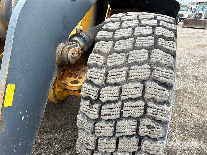 John Deere 644K Wheel Loader Wheel loaders