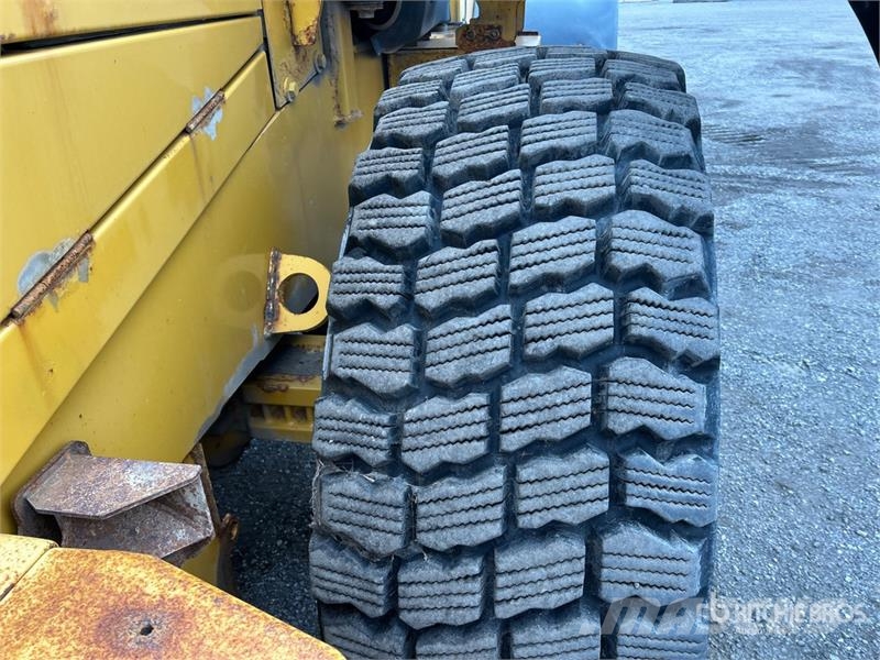 John Deere 644K Wheel Loader Wheel loaders