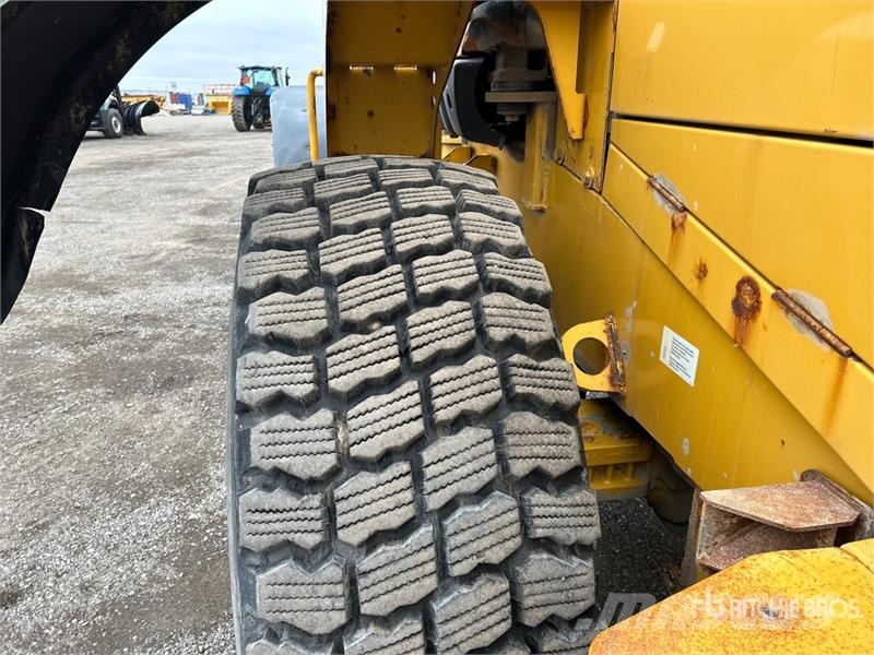John Deere 644K Wheel Loader Wheel loaders