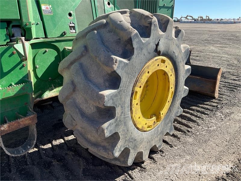 John Deere 648L 4x4 Skidder Stammholzschlepper