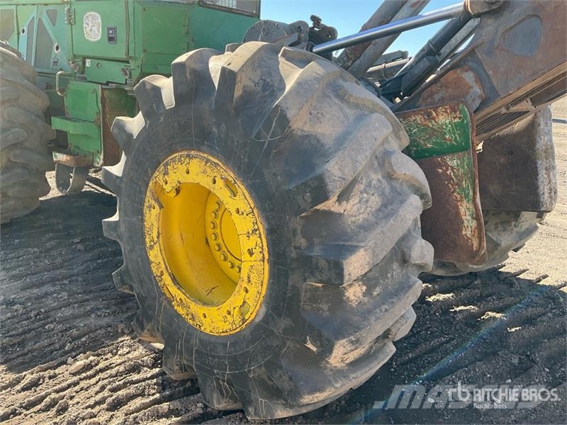 John Deere 648L 4x4 Skidder Stammholzschlepper