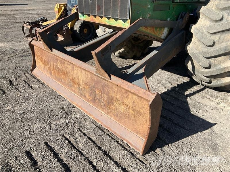 John Deere 648L 4x4 Skidder Stammholzschlepper