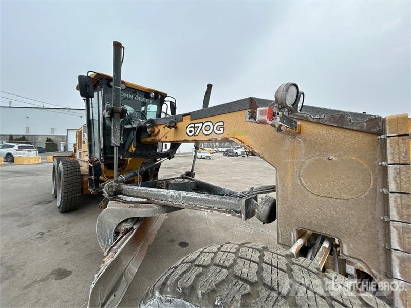 John Deere 670G Motor Grader Grejderi
