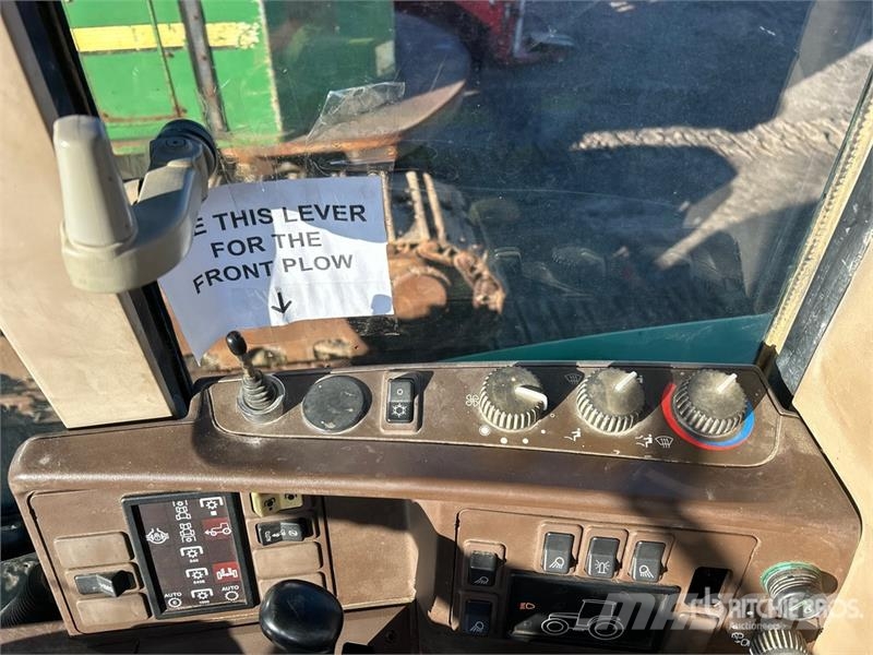 John Deere 6910 4WD Tractor Tracteur