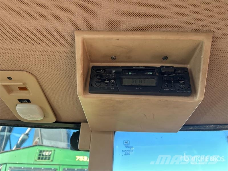 John Deere 6910 4WD Tractor Tracteur