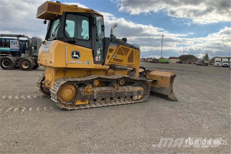 John Deere 700K XLT Pásové dozery