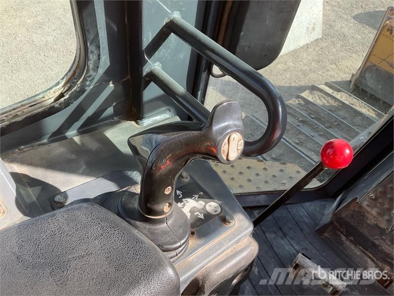 John Deere 700K XLT Pásové dozery