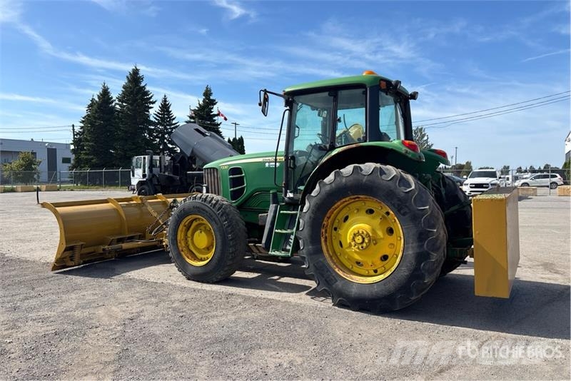 John Deere 7330 Traktorid