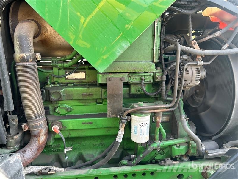 John Deere 7330 Tratores Agrícolas usados
