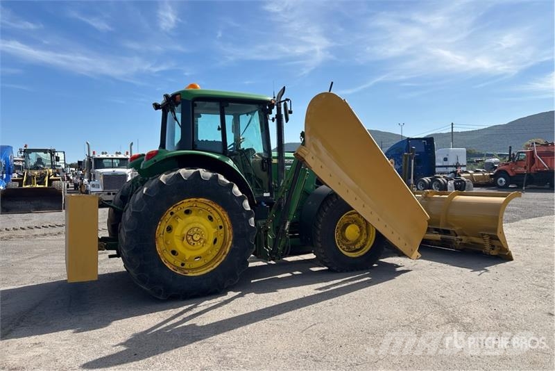 John Deere 7330 Traktorid