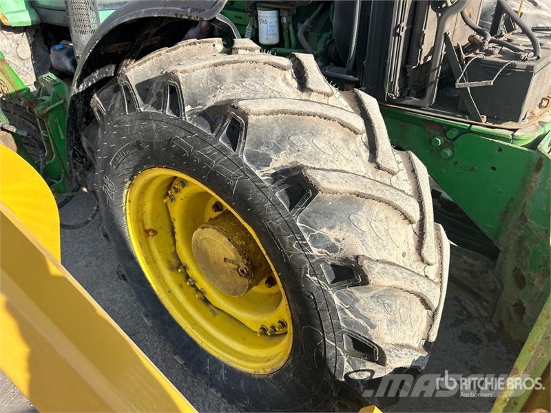 John Deere 7330 Tratores Agrícolas usados