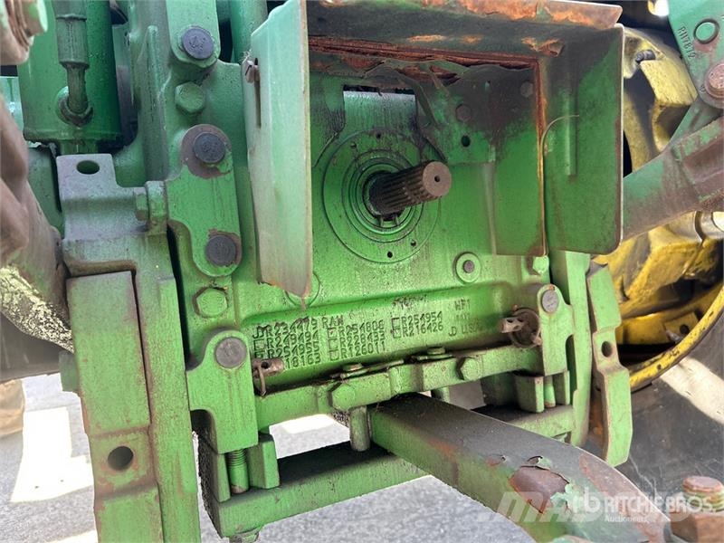 John Deere 7330 Tratores Agrícolas usados