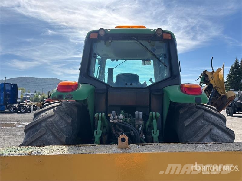 John Deere 7330 Traktorid