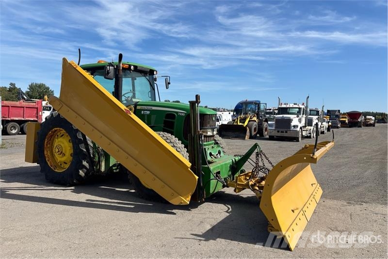 John Deere 7330 Traktorid