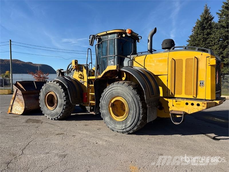 John Deere 744K Wheel loaders