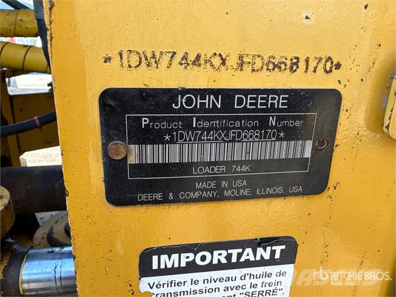 John Deere 744K Wheel loaders