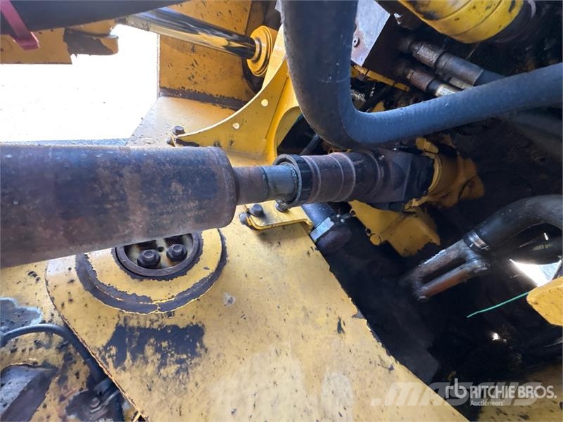 John Deere 744K Wheel loaders