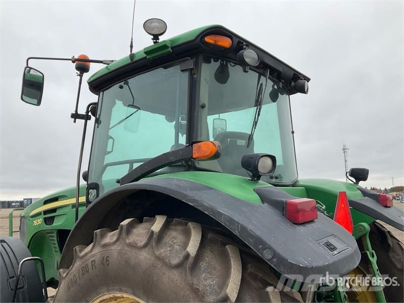 John Deere 7630 Tractoren