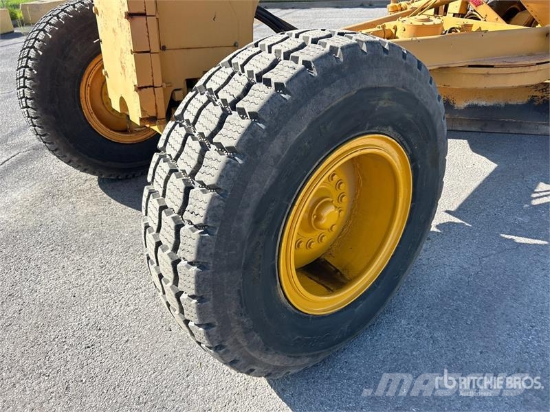 John Deere 770CH Veihøvler