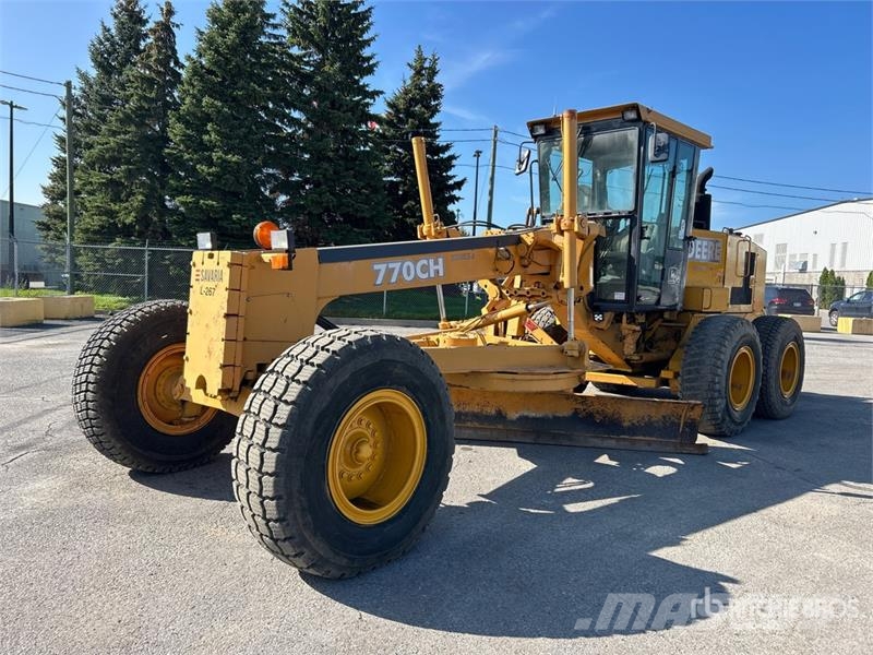 John Deere 770CH Veihøvler