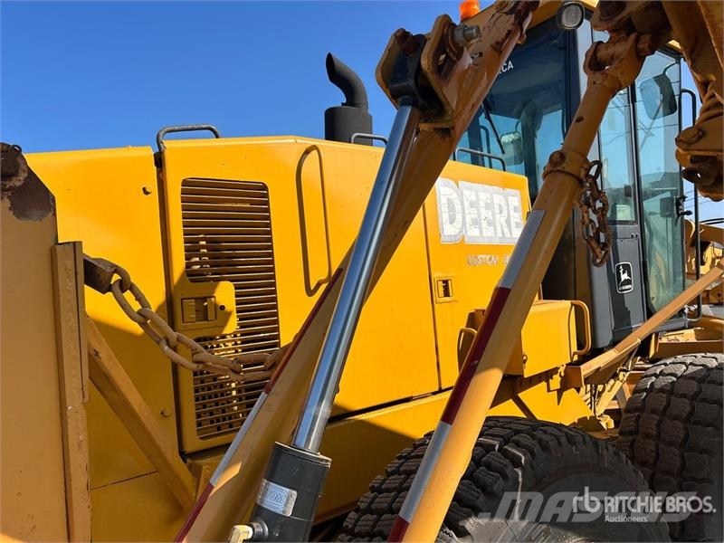 John Deere 770CH Veihøvler