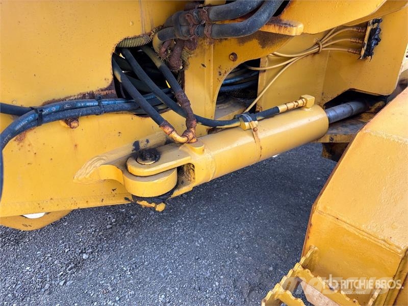 John Deere 770D Motor Grader Gréderek