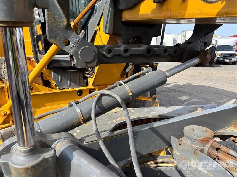 John Deere 770D Motor Grader Gréderek