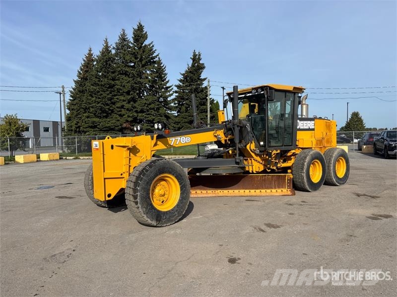 John Deere 770D Motor Grader Gréderek