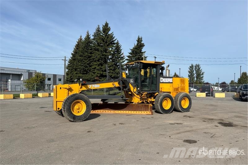 John Deere 770D Motor Grader Gréderek