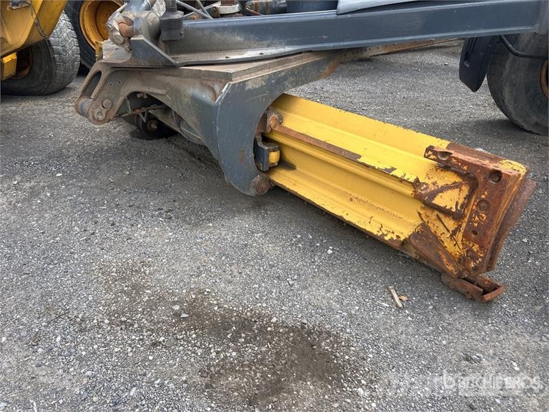 John Deere 772G AWD Motor Grader (Inoperable) Tiehöylät