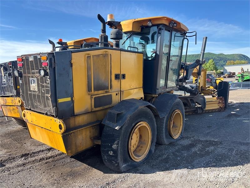 John Deere 772G AWD Motor Grader (Inoperable) Tiehöylät