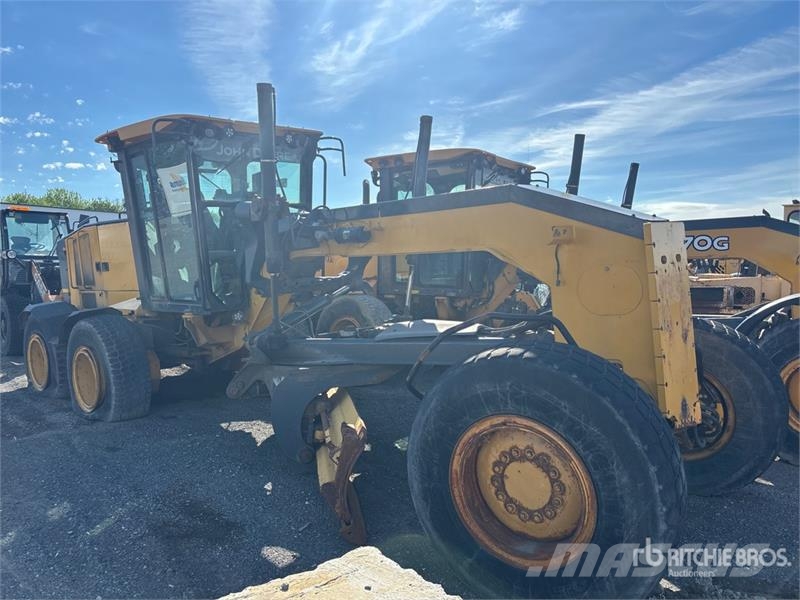 John Deere 772G AWD Motor Grader (Inoperable) Tiehöylät