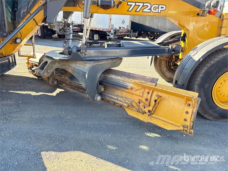 John Deere 772GP AWD Motor Grader Greideriai