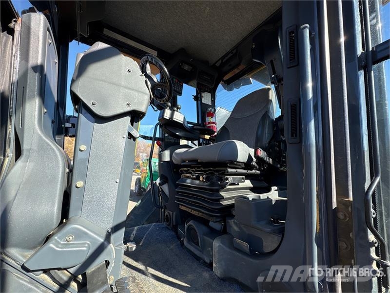 John Deere 772GP AWD Motor Grader Greideriai