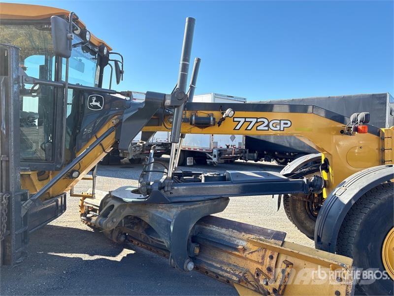 John Deere 772GP AWD Motor Grader Greideriai