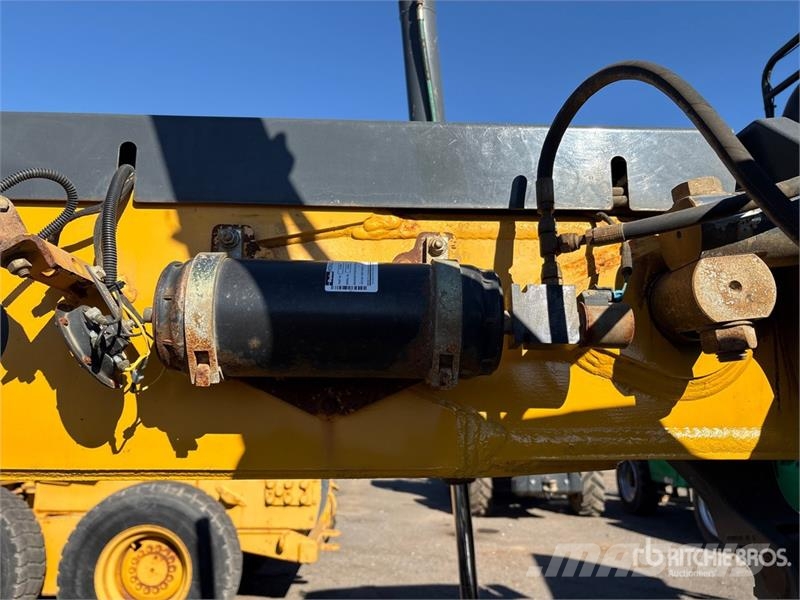 John Deere 772GP AWD Motor Grader Greideriai