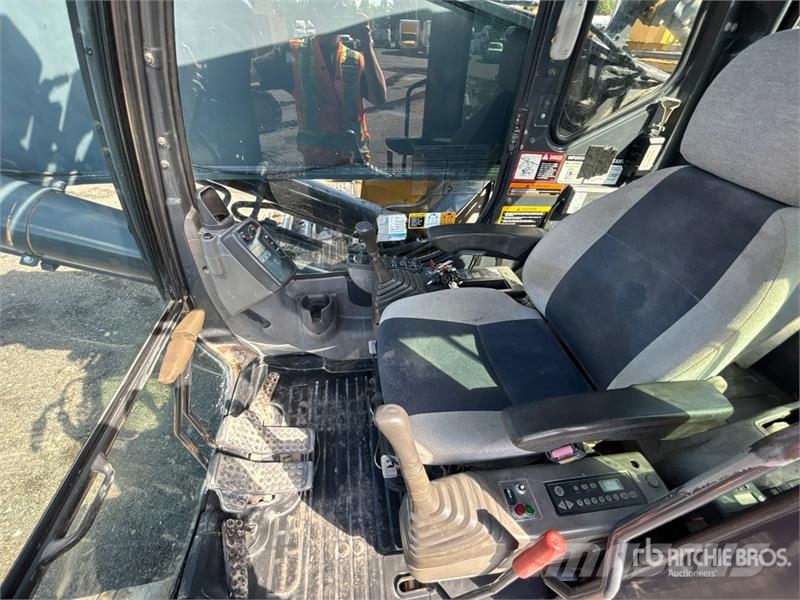 John Deere 800C Escavadeiras de esteiras