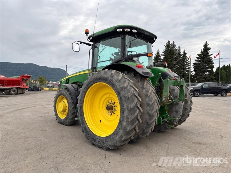 John Deere 8285R Τρακτέρ