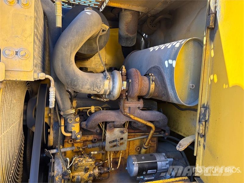 John Deere TC44H Radlader