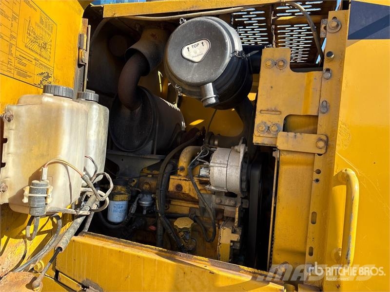 John Deere TC44H Radlader