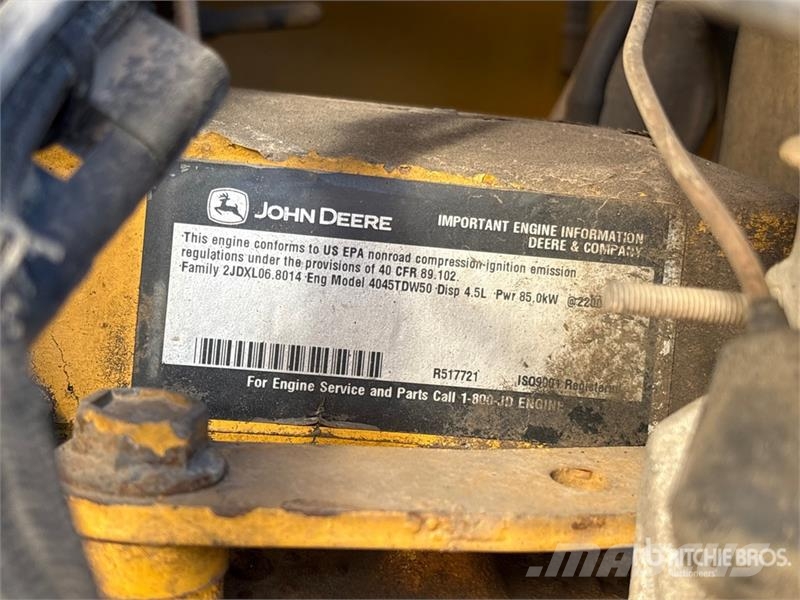 John Deere TC44H Radlader
