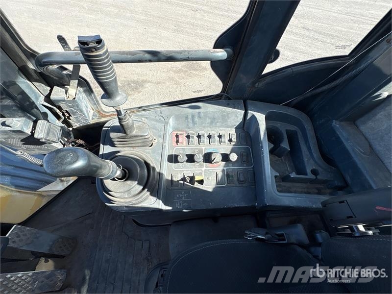 John Deere TC44H Radlader